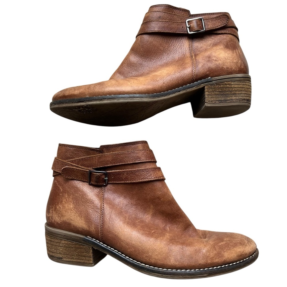Journeys Signature Brown Lea Ankle Boots size 7.5
